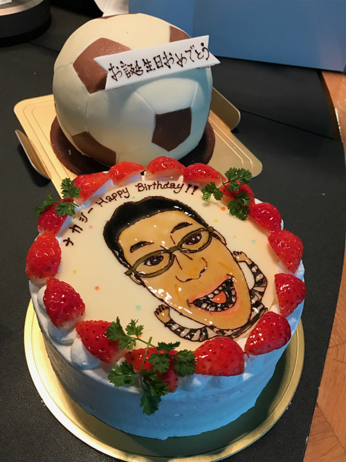 Fm Fukuoka モーニングジャム ナカジー５１歳の誕生日 こんなケーキをいただきました