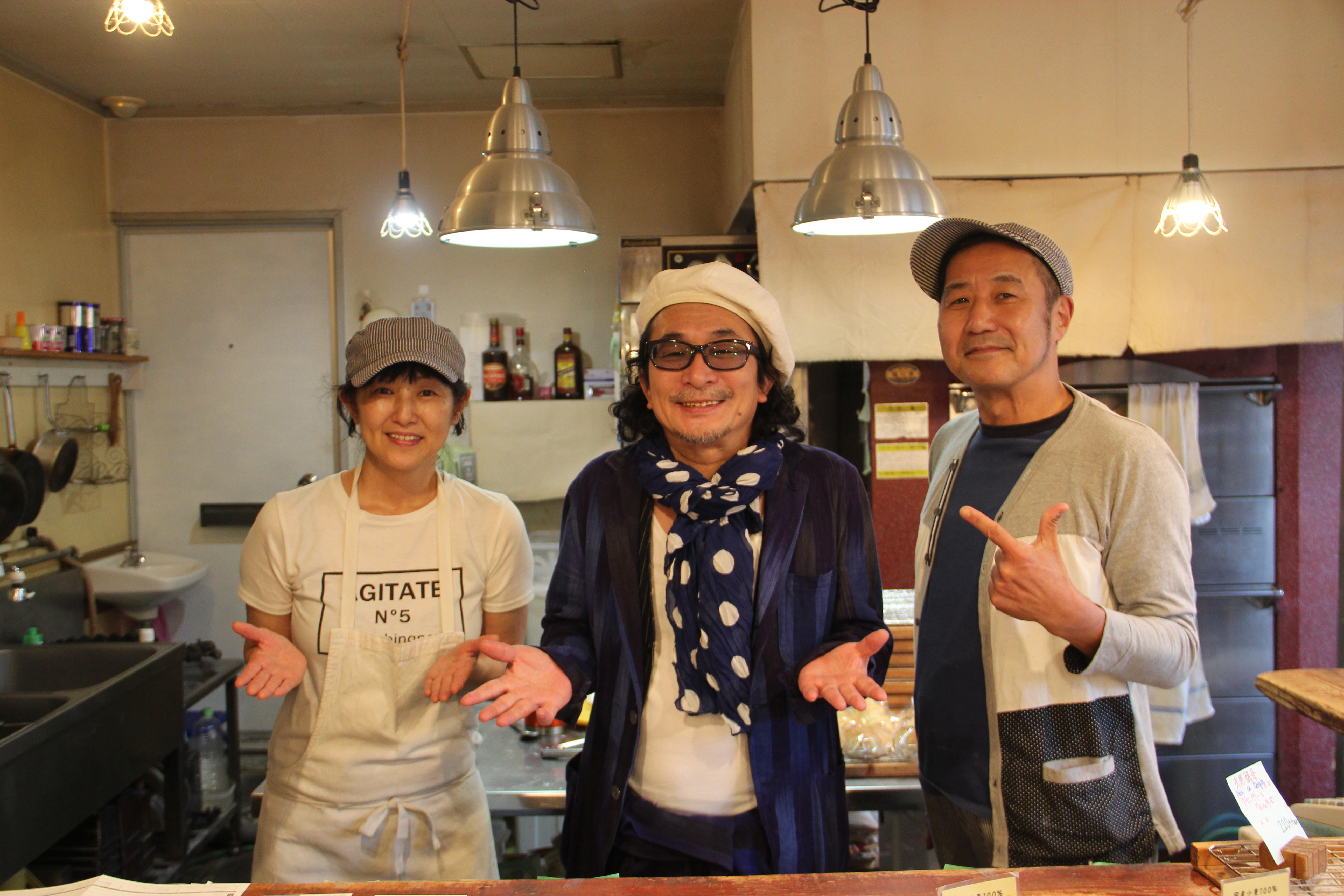 https://fmfukuoka.co.jp/soko/bakersmarket8.JPG